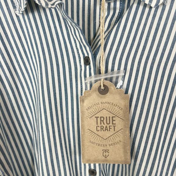 NWT True Craft Ruffled Blue & White Striped Button Front Shirt Size 1X - Picture 6 of 7